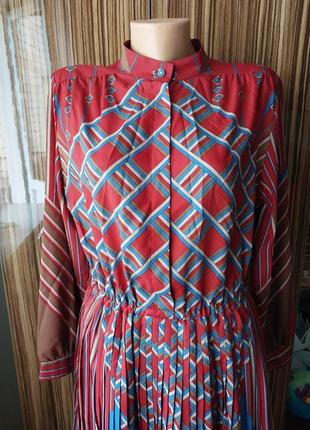 Стильное винтажное платье с юбкой плиссе длинна миди2 фото