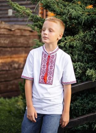 Вышиванка белая с красным орнаментом, рубашка рубашка вышита с коротким рукавом, вышиванка для мальчика короткий рукав