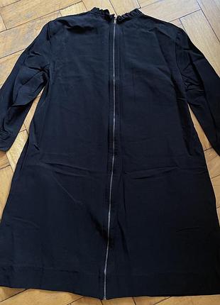 Чорна сукня cos 4