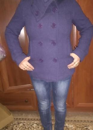 Короткое фиолетовое пальто h&м8 фото