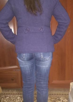 Короткое фиолетовое пальто h&м9 фото