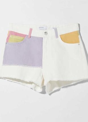 Женские шорты bershka