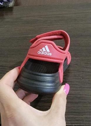 Новые детские босоножки adidas, 262 фото