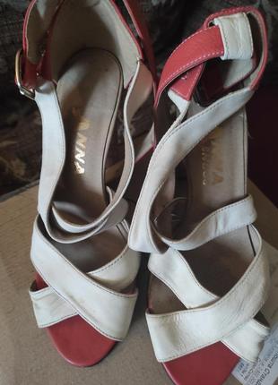 Босоніжки натуральна шкіра