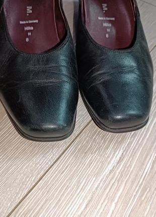 Туфли на маленьком каблуке ищ натуральной кожи2 фото