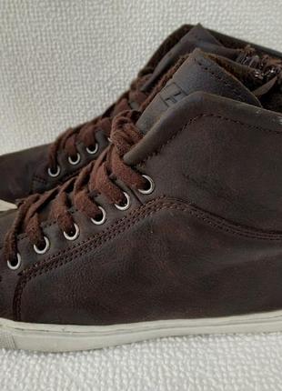 Якісні черевики з хутром ice на замку для зручності