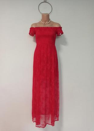 Розова сукня на плечі плаття гіпюрове кружево