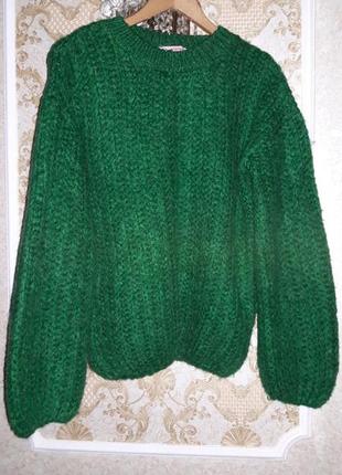 Яркий, стильный свитер турция