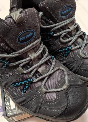 Чудові осінні кроси від blue wear