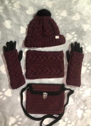 Зимовий набір шапка, шарфик, рукавички та сумочка