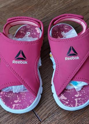 Reebok босоножки,аквашузы р.29(19см)