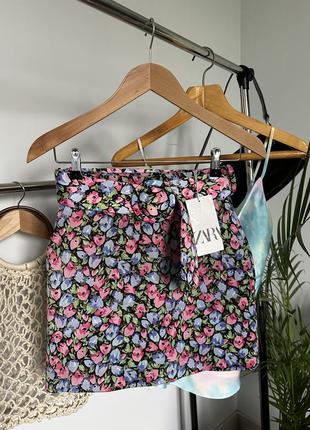 Zara юбка в цветочный принт