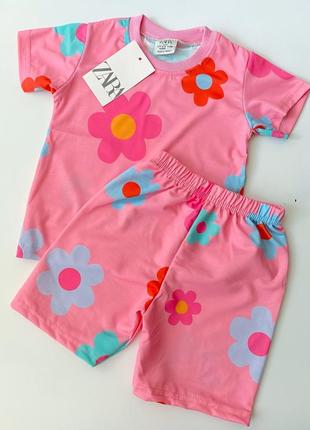 Летний комплект для девочек zara, розовая футболка zara, шорты zara, комплект в цветочный принт 98, 104, 110, 116, 1281 фото