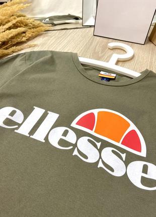 Топ від ellesse, оригінал🐍4 фото