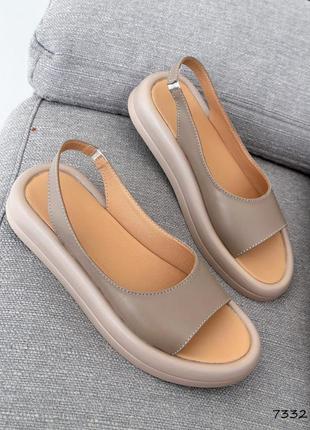 Стильные бежевые женские сандалии/босоножки на толстой подошве кожаные/кожа- женская обувь на лето8 фото