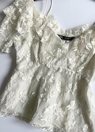 Стильная блуза топ с вышивкой zara6 фото