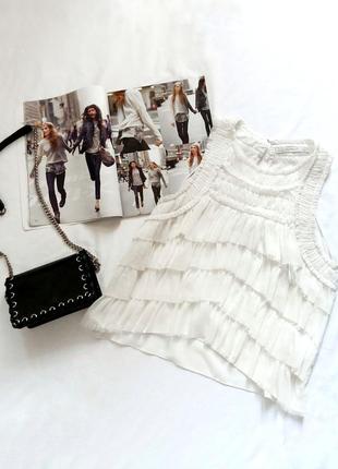 Белый топ zara с воланами