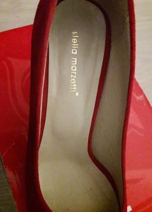Изящные,нарядные,удобные итальянские красные туфельки фирмы "stella marzetti"2 фото