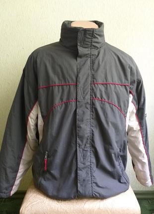 Fun board. спортивная куртка демисезонная. бомбер. парка. серый, айвори, красный.