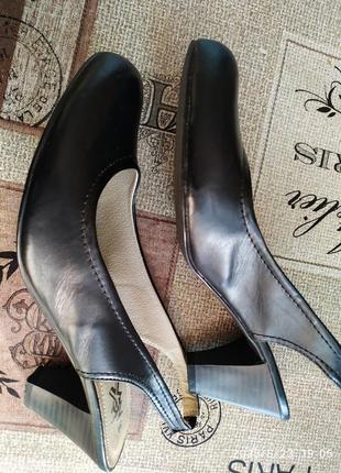 Туфли босоножки черные с открытой пяткой на каблуке кожа3 фото