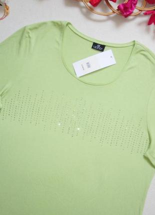 Шикарная стрейчевая оливковая футболка со стразами lebek германия 💜💖💜2 фото