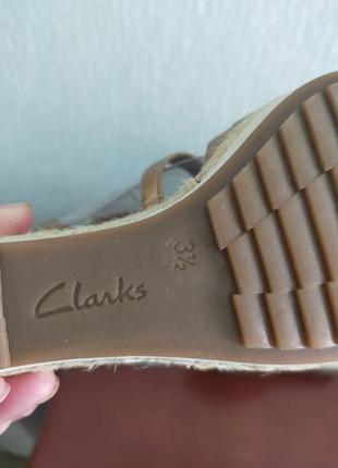 Босоніжки clarks натуральна шкіра2 фото