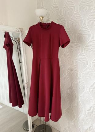 Бордовое длинное платье в размере l