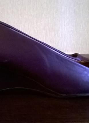 Удобные фиолетовые туфли3 фото