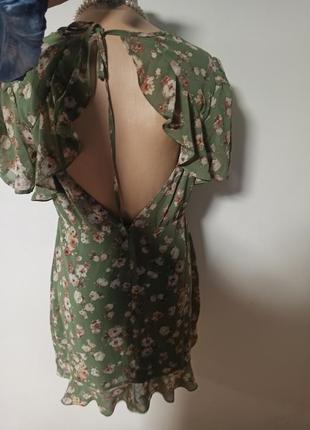 Сукня у квітковий принт з відкритою гарною спинкою з рюшами5 фото