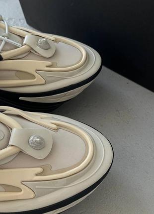 Кроссовки balmain