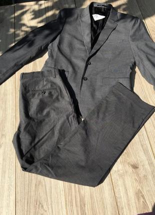 Стильний актуальний костюм h&m піджак брюки жакет блейзер тренд