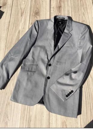 Стильний актуальний піджак h&m тренд