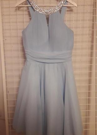 Шикарное платье небесно-голубого цвета