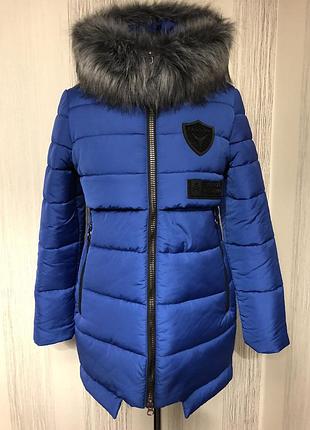 Куртка, размер 52,пальто с мехом, практичная.