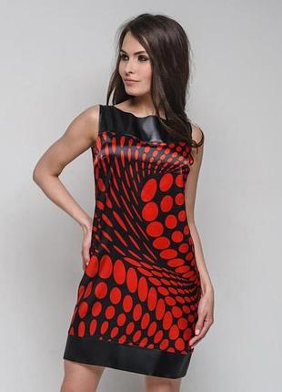 Sale! атласне плаття-футляр в крупний горох