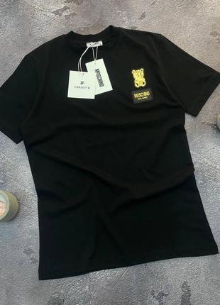 Трендова футболка