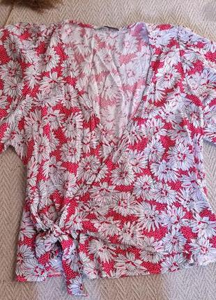 Блуза на запах / красная блуза в цветы1 фото