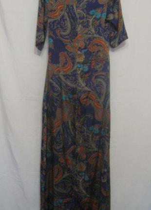 Сукня жіноча пряме, довге, кольорове, дуже красиве.40р