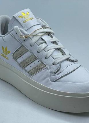 Женские кроссовки из натуральной кожи гелевые стелька adidas