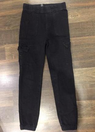 Джинси кагро