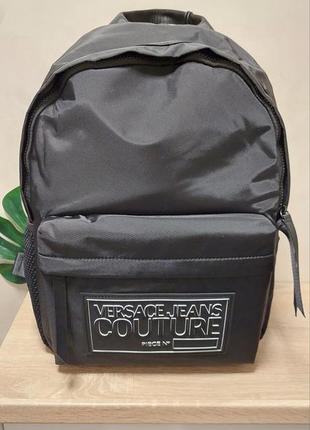 Стильный вместительный рюкзак versace jeans couture.5 фото