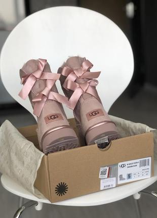 Ugg bailey bow 2 dusk женские зимние розовые угги, замшевые сапоги уги