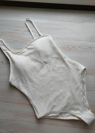 Купальник в рубчик дефект