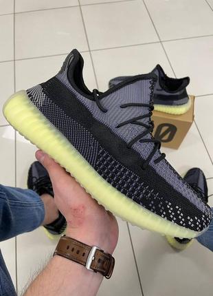 Кроссовки adidas yeezy boost 350 v2