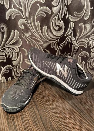 Кроссовки трейловые женские