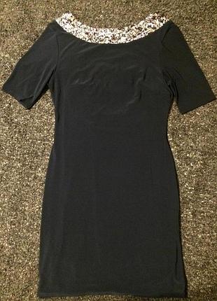 Different london сукня з відкритою спиною з паєтками