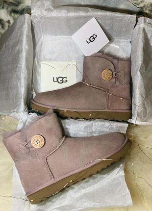 Ugg🔥уггі жіночі зимові🔥рожеві шкіряні угі з гудзиком чоботи, хутро, зима.