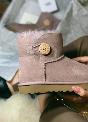 Ugg🔥угги женские зимние🔥розовые кожаные уги с пуговицей сапоги, мех, зима.7 фото