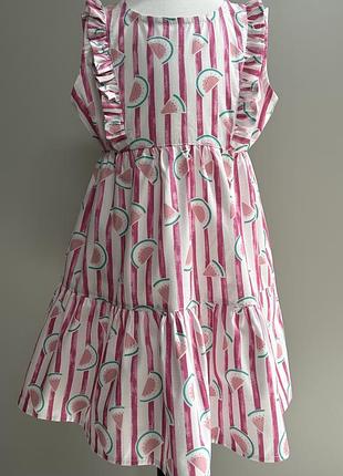 Платье на 5-6 лет