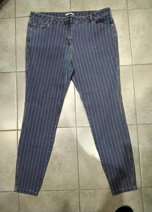 Качественные стильные джинсы в тонкую полоску, темно-синие, стрейчовые.